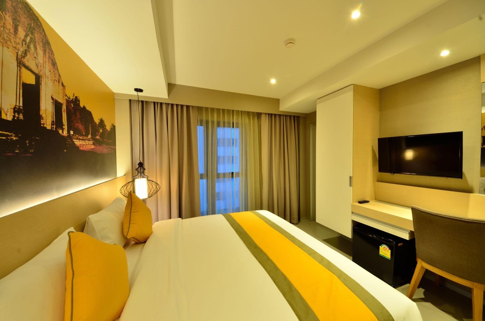 Bizotel Premier Hotel & Residence Bangkok Exteriör bild