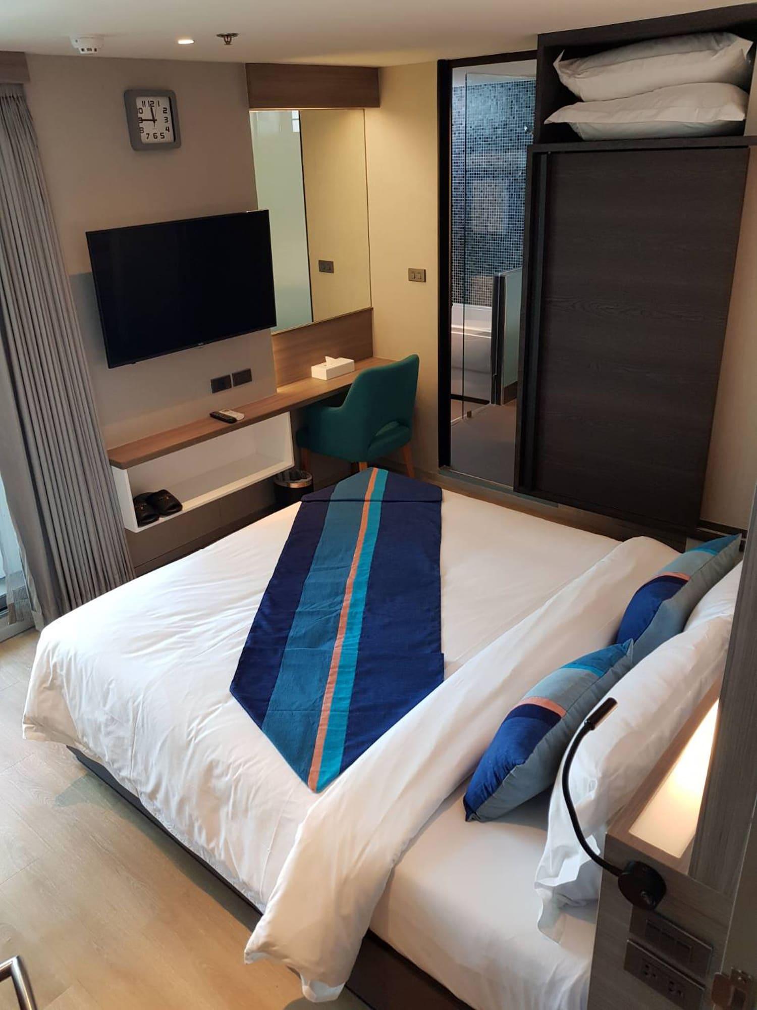 Bizotel Premier Hotel & Residence Bangkok Exteriör bild