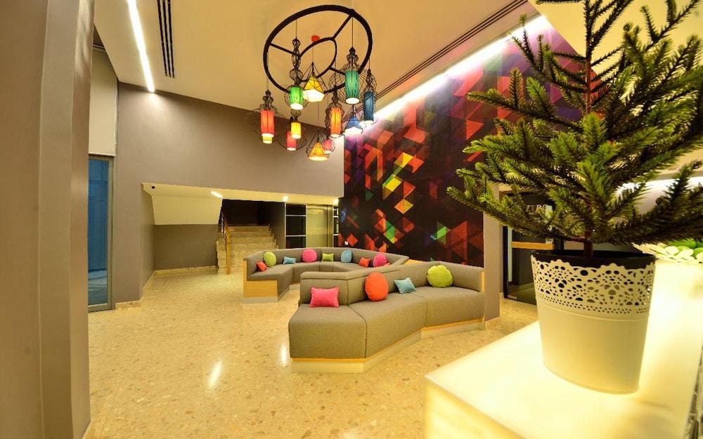 Bizotel Premier Hotel & Residence Bangkok Exteriör bild