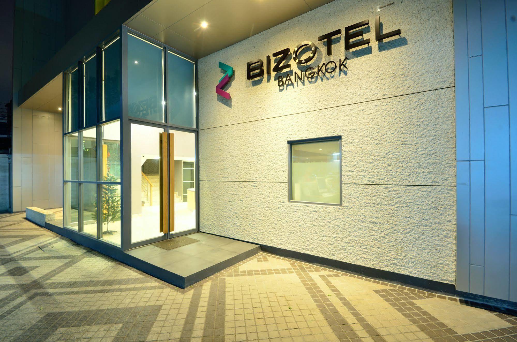 Bizotel Premier Hotel & Residence Bangkok Exteriör bild